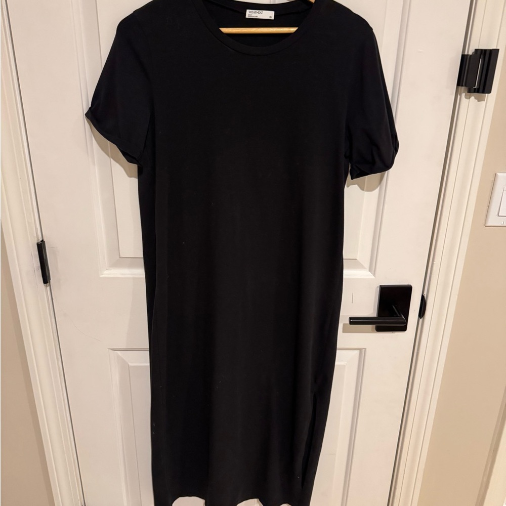 Black casual dress knee high split
